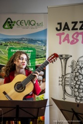 Corno di Rosazzo, 22-10-2021 - JAZZ&WINE OF PEACE 2021 - Circolo Culturale  Controtempo - Villa Nachini Cabassi - Jazz& Taste - Tasting Academy dei Colli Orientali del Friuli  - 2GEMO - Roberto Gemo: guitar;
Adelaide Gemo: guitar, soprano guitar - Foto © 2021 Alice BL Durigatto / Phocus Agency
