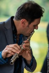 Alfonso Deidda  alto sax, flaute – Alessio Zoratto: double bass
