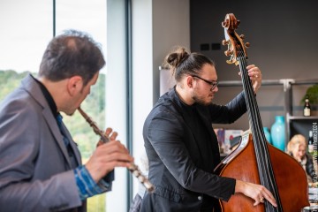 Alfonso Deidda  alto sax, flaute – Alessio Zoratto: double bass