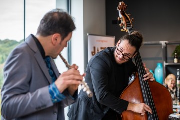 Alfonso Deidda  alto sax, flaute – Alessio Zoratto: double bass