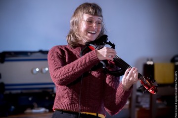 ANAiS DRAGO “Relevé” Anais Drago: violin, electronics - Federico Calcagno: clarinets - Max Trabucco: drums