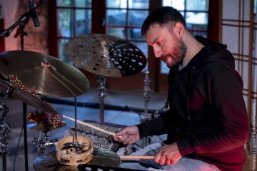 ANAiS DRAGO “Relevé” Anais Drago: violin, electronics - Federico Calcagno: clarinets - Max Trabucco: drums