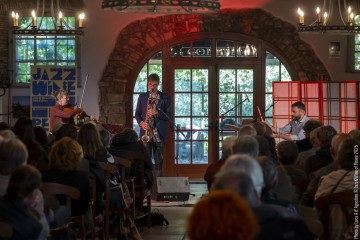 ANAiS DRAGO “Relevé” Anais Drago: violin, electronics - Federico Calcagno: clarinets - Max Trabucco: drums