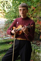 ANAiS DRAGO “Relevé” Anais Drago: violin, electronics - Federico Calcagno: clarinets - Max Trabucco: drums