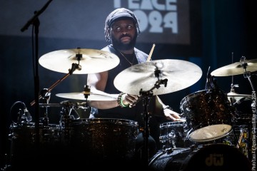 Anthony Joseph  lead Voice - Andrew John  bass - Thibaut Remy guitar - David Bitan  drums - Renato Paris keys - Colin Webster sax
