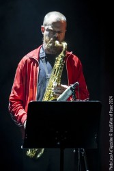 Anthony Joseph  lead Voice - Andrew John  bass - Thibaut Remy guitar - David Bitan  drums - Renato Paris keys - Colin Webster sax