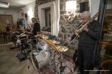 Cormons, 23-10-2021 - JAZZ&WINE OF PEACE 2021 - Circolo Culturale  Controtempo - Claudine - RoundMidnight - Artrobius - Foto © 2021 Luca d’Agostino / Phocus Agency