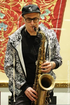 Alberto Gurrisi: hammond – Emiliano Vernizzi: sax – Michele Bianchi: guitar – Michele Morari: drums