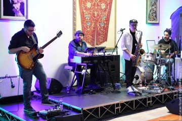 Alberto Gurrisi: hammond – Emiliano Vernizzi: sax – Michele Bianchi: guitar – Michele Morari: drums