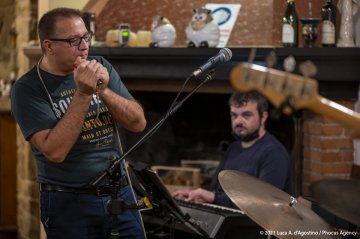 Cormons, 21/10/2021 - Osteria ristorantino In Taberna - Jazz&Wine of Peace 2021 - Bluesiana - Gianni Massarutto: armoniche - Keivan Djafarizad: tastiere, chitarra - Maurizio Moschini: basso - Massimo Del Rio: batteria - Foto Luca A. d'Agostino/Phocus Agency © 2021