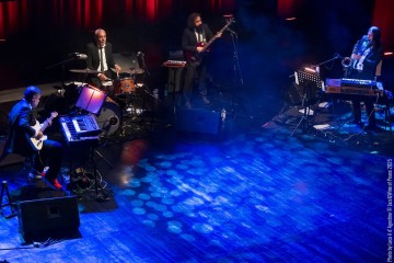 Tommaso Colliva: production - Enrico Gabrielli: keyboards, piano, sax, percussion - Massimo Martellotta: guitar, synth - Fabio Rondanini: drums – Roberto Dragonetti: bass