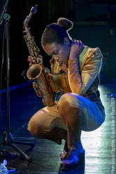 Camilla George: alto sax - Renato Paris: keys, voice - Dan Casimir: bass - Rod Youngs: drums