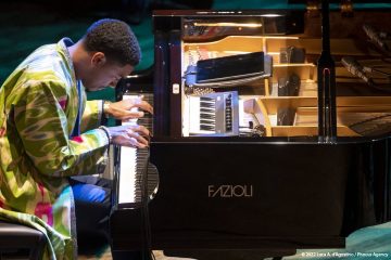 Il Volo del Jazz - Christian Sands Trio
