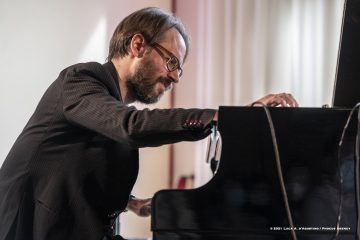 Lucinico, 25-10-2021 - JAZZ&WINE OF PEACE 2021 - Circolo Culturale  Controtempo  - Villa Attems Cernozza de Postcastro - DAVID HELBOCK, SEBASTIAN STUDNITZKY, ARNE JANSEN “THE NEW COOL” - David Helbock: piano, electronics;
Sebastian Studnitzky: trumpet, electronics;
Arne Jansen: guitar, electronics - Foto © 2021 Luca d’Agostino / Phocus Agency