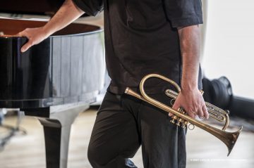 Lucinico, 25-10-2021 - JAZZ&WINE OF PEACE 2021 - Circolo Culturale  Controtempo  - Villa Attems Cernozza de Postcastro - DAVID HELBOCK, SEBASTIAN STUDNITZKY, ARNE JANSEN “THE NEW COOL” - David Helbock: piano, electronics;
Sebastian Studnitzky: trumpet, electronics;
Arne Jansen: guitar, electronics - Foto © 2021 Luca d’Agostino / Phocus Agency