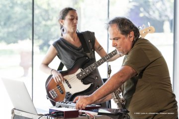 Lucinico, 23-10-2021 - JAZZ&WINE OF PEACE 2021 - Circolo Culturale  Controtempo - Villa Attems Cernozza de Postcastro - ENZO FAVATA “The Crossing” - Enzo Favata: soprano sax, bass clarine, flute, samplers, keyboards, live electronics - Pasquale Mirra: vibraphone, marimba midi; Rosa Brunello: electric bass; Marco Frattini: drums, pads  - Foto © 2021 Luca d’Agostino / Phocus Agency
