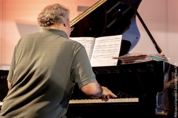 Erik Friedlander cello - Uri Caine  piano - Mark Helias bass - Ches Smith  drums
