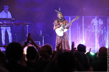 Fatoumata Diawara, voce - Juan Finger, bass - Jurandir Santana, guitar - Fernando Tejero, keys - Willy Ombe, drums
