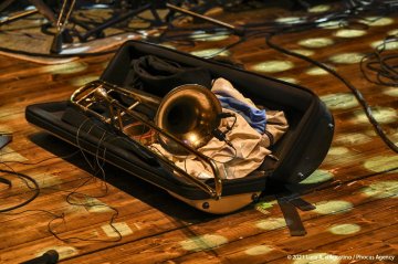 Sacile, 22/05/2021 - Controtempo - Teatro Zancanaro - Il Volo del Jazz - GIANLUCA PETRELLA “Cosmic Renaissance” - Gianluca Petrella: trombone, laptop, moog, effetti - Mirco Rubegni: tromba - Blake Franchetto: basso - Federico Scettri: batteria, laptop25 - Simone Padovani: percussioni - Foto Luca A. d’Agostino / Phocus Agency © 2021