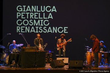 Sacile, 22/05/2021 - Controtempo - Teatro Zancanaro - Il Volo del Jazz - GIANLUCA PETRELLA “Cosmic Renaissance” - Gianluca Petrella: trombone, laptop, moog, effetti - Mirco Rubegni: tromba - Blake Franchetto: basso - Federico Scettri: batteria, laptop25 - Simone Padovani: percussioni - Foto Luca A. d’Agostino / Phocus Agency © 2021