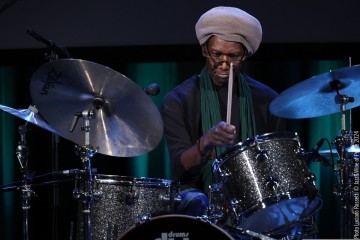 Ndoho Ange - Thomas de Pourquery - Pasquale Mirra - Joshua Abrams - Hamid Drake