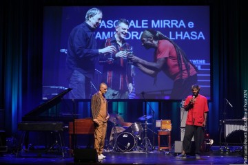 Ndoho Ange - Thomas de Pourquery - Pasquale Mirra - Joshua Abrams - Hamid Drake