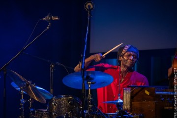 Ndoho Ange - Thomas de Pourquery - Pasquale Mirra - Joshua Abrams - Hamid Drake