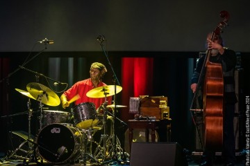 Ndoho Ange - Thomas de Pourquery - Pasquale Mirra - Joshua Abrams - Hamid Drake