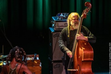 Ndoho Ange - Thomas de Pourquery - Pasquale Mirra - Joshua Abrams - Hamid Drake