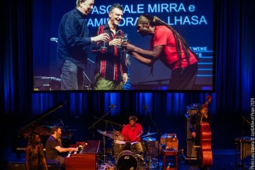 Ndoho Ange - Thomas de Pourquery - Pasquale Mirra - Joshua Abrams - Hamid Drake