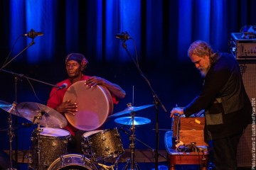 Ndoho Ange - Thomas de Pourquery - Pasquale Mirra - Joshua Abrams - Hamid Drake