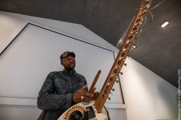 Jali Babou Saho voice, kora - Luca Zennaro guitar - Simone Serafini double bass