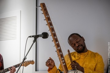 Jali Babou Saho voice, kora - Luca Zennaro guitar - Simone Serafini double bass