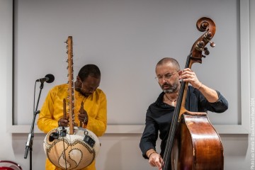 Jali Babou Saho voice, kora - Luca Zennaro guitar - Simone Serafini double bass