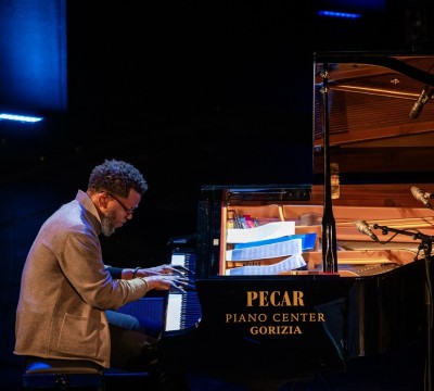 James Brandon Lewis: tenor sax - Aruán Ortiz: piano - Brad Jones: bass - Chad Taylor: drums