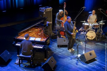 James Brandon Lewis: tenor sax - Aruán Ortiz: piano - Brad Jones: bass - Chad Taylor: drums