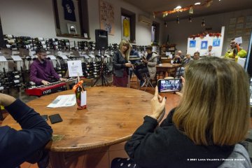 Cormons, 22-10-2021 - JAZZ&WINE OF PEACE 2021 - Circolo Culturale  Controtempo -  Enoteca di Cormons - Round Midnight - JazzInDuo -  Letizia Felluga: voice - Alessandro Scolz: keyboards - Foto © 2021 Luca Valenta / Phocus Agency