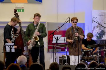 JIM & THE SCHRIMPS