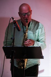 Joe Hertenstein drums - Ray Anderson   trombone - Michael Moore: alto sax, clarinet - Michael Formanek  bass