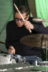JOE LOCKE Quartet plus guest MATTEO PREFUMO  - Joe Locke: vibes - Jim Ridl: piano - Lorin Cohen: double bass, bass – Vladimir Kostadinovic: drums - Matteo Prefumo: guitar