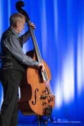 Gorizia, 23-10-2021 - JAZZ&WINE OF PEACE 2021 - Circolo Culturale  Controtempo - Teatro Comunale Giuseppe Verdi - JOHN SCOFIELD & DAVE HOLLAND DUO - John Scofield: guitar;
Dave Holland: double bass - Foto © 2021 Luca d’Agostino / Phocus Agency