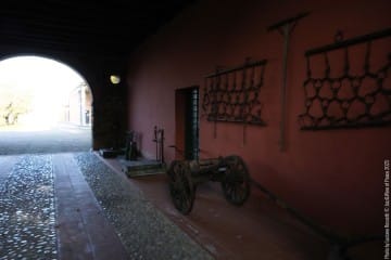 Louise Knobil: bass, voice - Chloé Marsigny: bass clarinet, effects - Vincent Andreae: drums