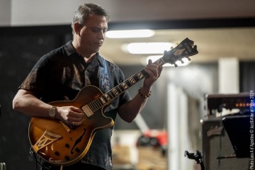 Kurt Rosenwinkel guitar - Seamus Blake  sax - Ben Street bass - Jeff Ballard drums