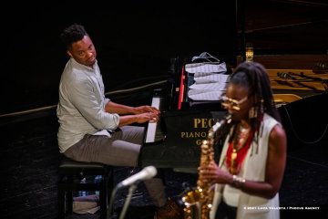 Cormons, 23-10-2021 - JAZZ&WINE OF PEACE 2021 - Circolo Culturale  Controtempo - Teatro Comunale di Cormons - LAKECIA BENJAMIN “Pursuance: The Coltranes” (USA) - Lakecia Benjamin: alto saxophone;
Taber Gable: piano;
Ivan Taylor: bass;
E.J. Strickland: drums - Foto © 2021 Luca Valenta / Phocus Agency