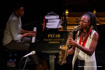 Cormons, 23-10-2021 - JAZZ&WINE OF PEACE 2021 - Circolo Culturale  Controtempo - Teatro Comunale di Cormons - LAKECIA BENJAMIN “Pursuance: The Coltranes” (USA) - Lakecia Benjamin: alto saxophone;
Taber Gable: piano;
Ivan Taylor: bass;
E.J. Strickland: drums - Foto © 2021 Luca Valenta / Phocus Agency