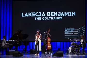 Cormons, 23-10-2021 - JAZZ&WINE OF PEACE 2021 - Circolo Culturale  Controtempo - Teatro Comunale di Cormons - LAKECIA BENJAMIN “Pursuance: The Coltranes” (USA) - Lakecia Benjamin: alto saxophone;
Taber Gable: piano;
Ivan Taylor: bass;
E.J. Strickland: drums - Foto © 2021 Luciano Rossetti / Phocus Agency