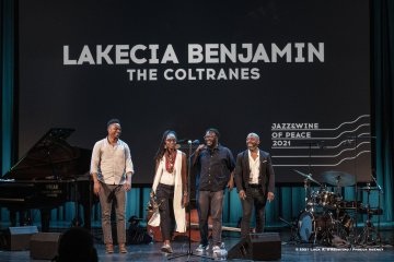 Cormons, 23-10-2021 - JAZZ&WINE OF PEACE 2021 - Circolo Culturale  Controtempo - Teatro Comunale di Cormons - LAKECIA BENJAMIN “Pursuance: The Coltranes” (USA) - Lakecia Benjamin: alto saxophone;
Taber Gable: piano;
Ivan Taylor: bass;
E.J. Strickland: drums - Foto © 2021 Luca d’Agostino / Phocus Agency