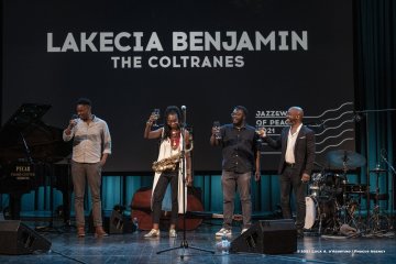 Cormons, 23-10-2021 - JAZZ&WINE OF PEACE 2021 - Circolo Culturale  Controtempo - Teatro Comunale di Cormons - LAKECIA BENJAMIN “Pursuance: The Coltranes” (USA) - Lakecia Benjamin: alto saxophone;
Taber Gable: piano;
Ivan Taylor: bass;
E.J. Strickland: drums - Foto © 2021 Luca d’Agostino / Phocus Agency