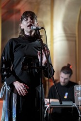 Ana Čop: voice - Thilo Seevers: piano - Jaka Arh: sound processing, electronics