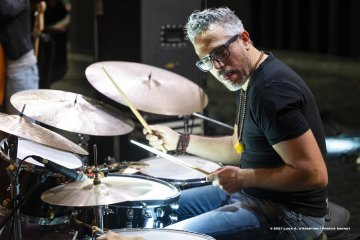 Cormons, 22-10-2021 - JAZZ&WINE OF PEACE 2021 - Circolo Culturale  Controtempo -  Teatro Comunale di Cormons - LINDA MAY HAN OH 4tet - Linda May Han Oh: acoustic and electric bass – Fabian Almazan: piano, electronics - Greg Ward: alto sax – Ziv Ravitz: drums - Foto © 2021 Luca d’Agostino / Phocus Agency